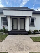 Building Photo - 3 Miller Ave