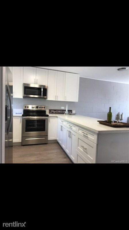 Building Photo - 3 br, 1.5 bath Townhome - 92-763 Makakilo Dr