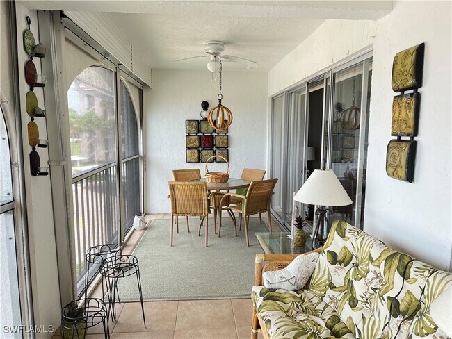 Foto del edificio - 53 High Point Cir W