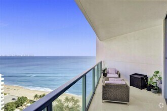 Building Photo - 3101 S Ocean Dr
