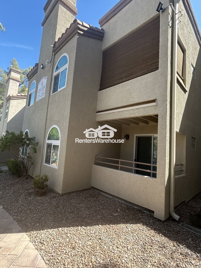 Building Photo - 3145 E Flamingo Rd