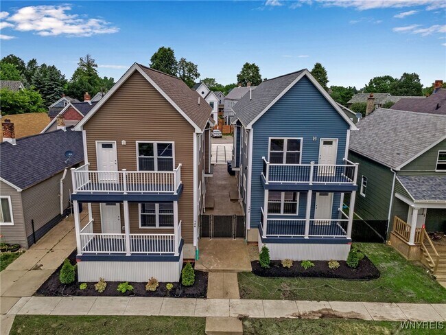 Foto del edificio - 140 Seymour St