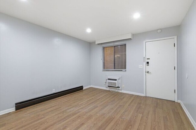 Foto del edificio - Hillsboro Village Modern 1BR - WALK TO VANDERBILT