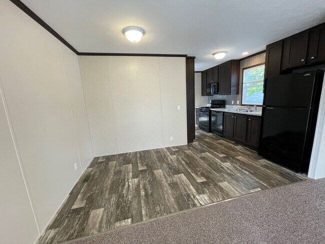 Foto del edificio - 31 Mockingbird Hill Dr