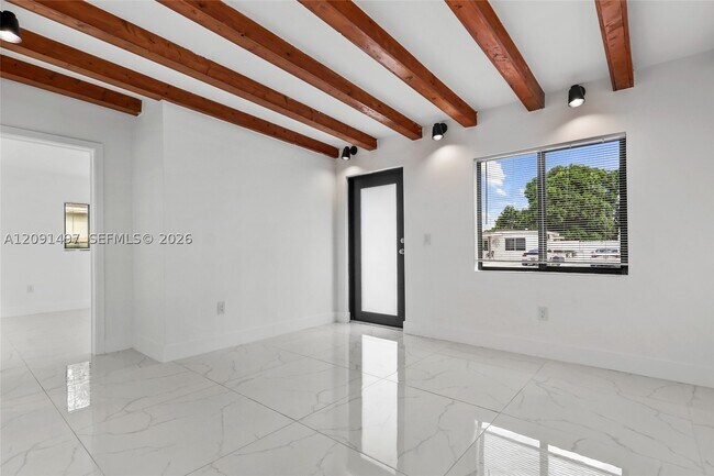 Building Photo - 431 E 62nd St