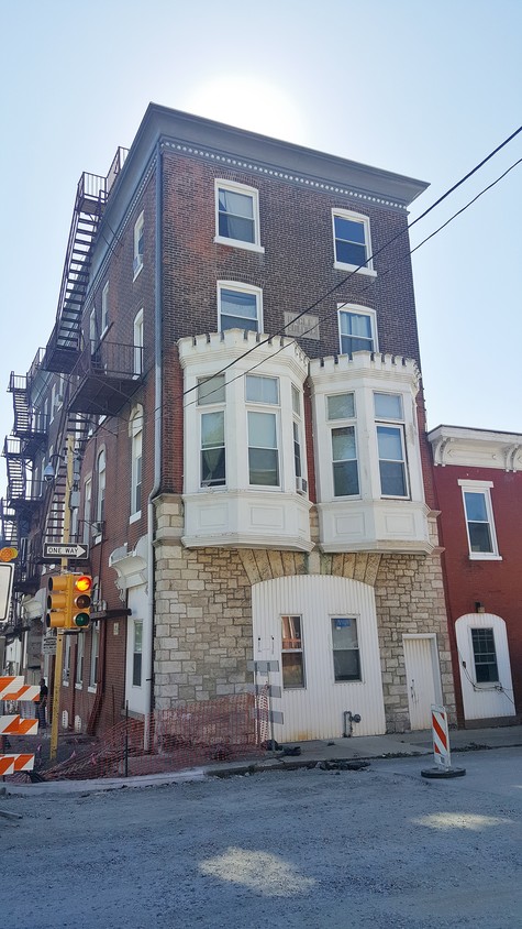 Foto principal - 32 N 3rd Ave