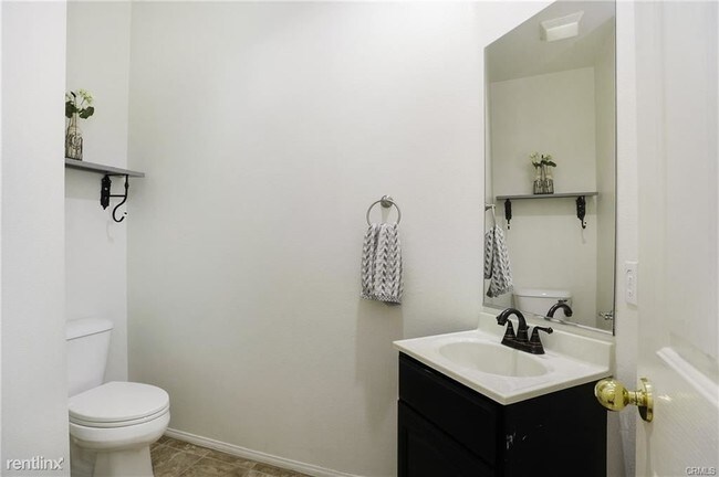 Foto del edificio - 4 br, 2.5 bath House - 67 Turnbury Ln