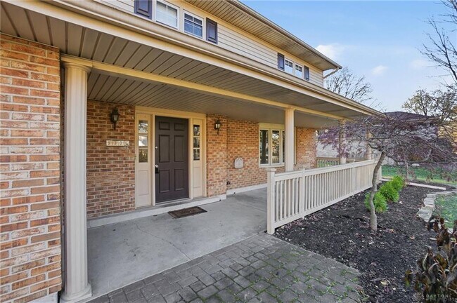 Foto del edificio - 5336 Red Coach Rd