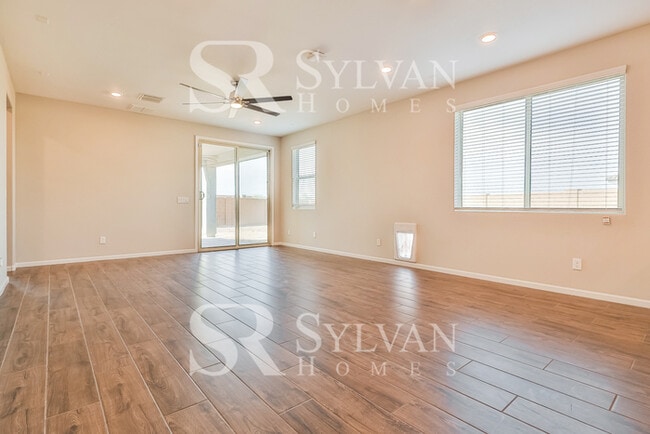 Foto del edificio - Coming HOME never felt so good!