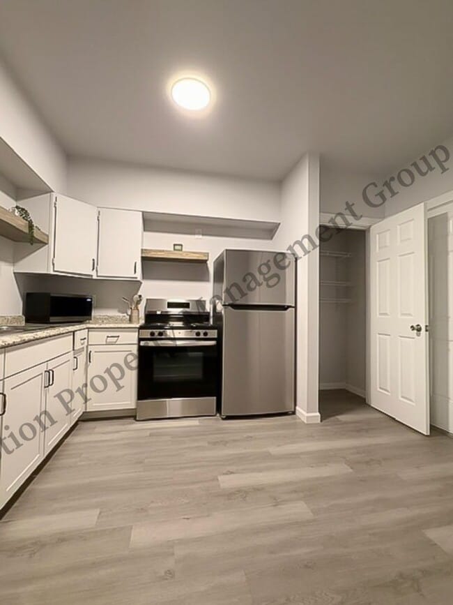 Building Photo - 6918 Northside Dr