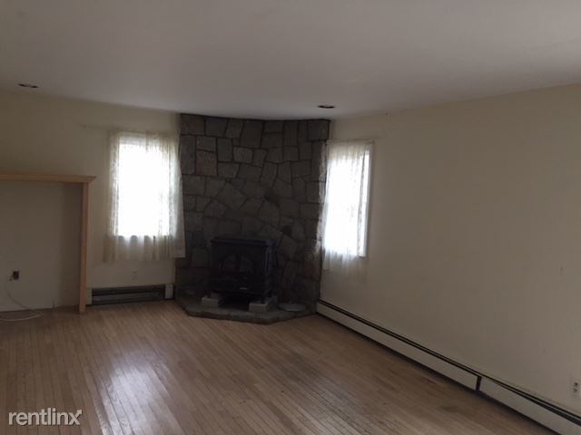 Building Photo - 3 br, 2.5 bath House - 96 stephen drive
