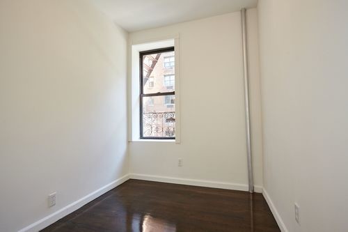 Building Photo - 304 E 62nd St