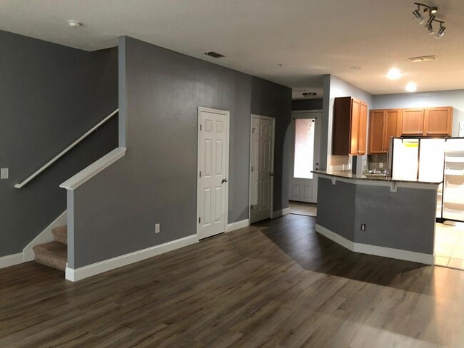 Foto del edificio - 9417 Tawnyberry St