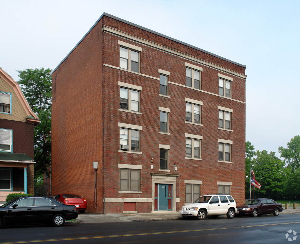 Building Photo - Villa Nueva Vista