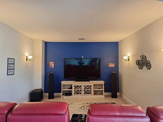 Foto del edificio - 1609 Monahan Dr