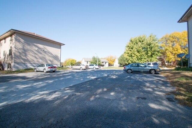 Parking - 8006-8013 S 48th Ave