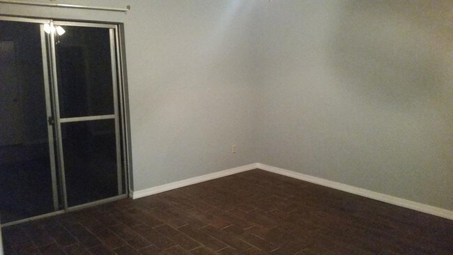Building Photo - 404 Boxwood Cir