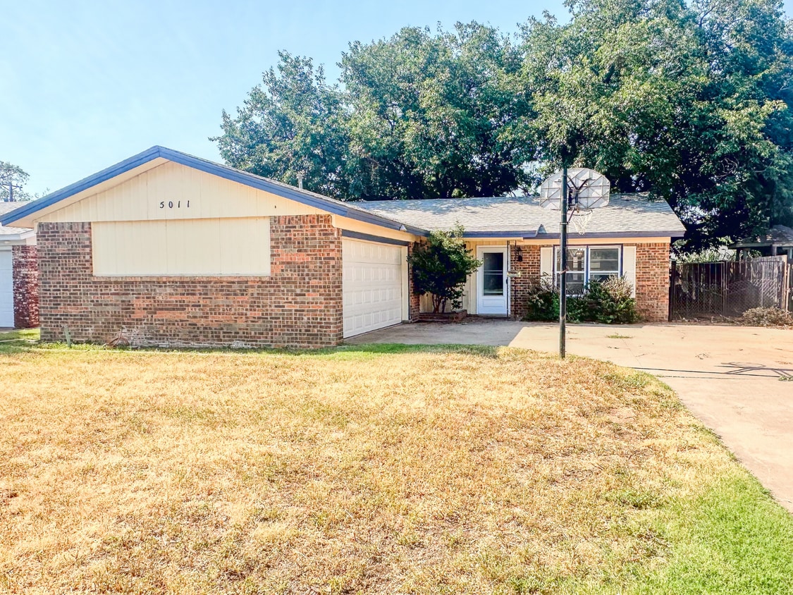 Foto principal - 5011 52nd St