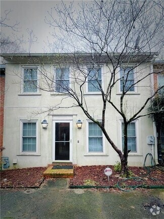 Building Photo - 1400 Old Virginia Ct SE