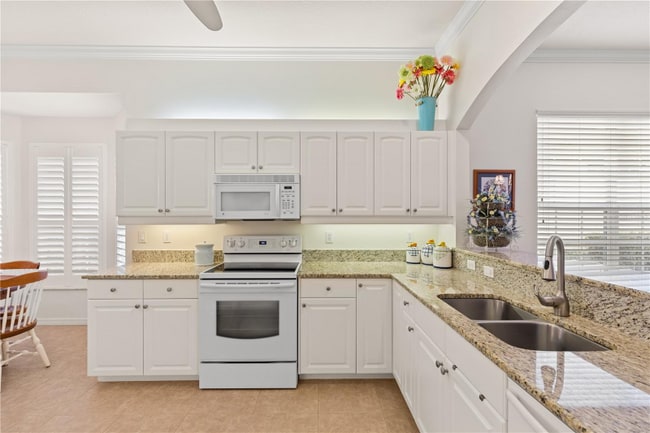 Building Photo - 1610 Monarch Dr