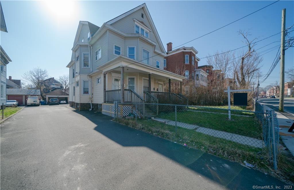 Primary Photo - 66 Edgewood St