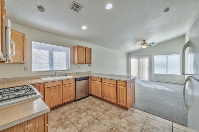 Foto del edificio - 11085 Cusumano Ct