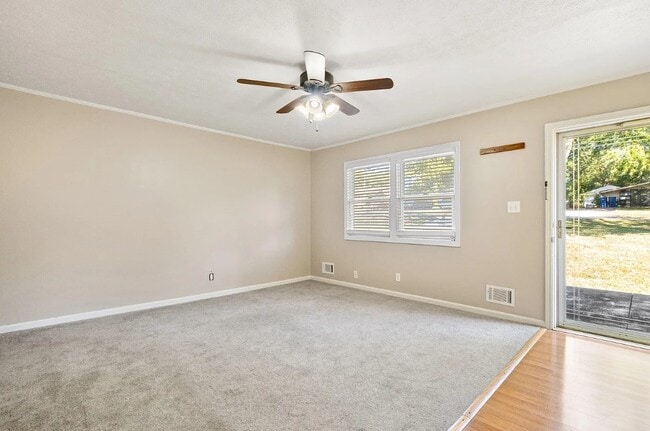 Foto del edificio - 705 Lakeview Ave