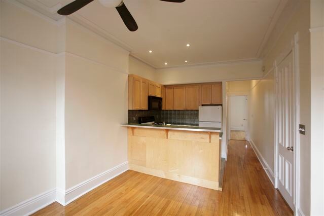 Building Photo - 457 5th St
