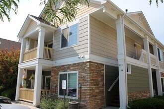 Building Photo - 4645 Hahns Peak Dr
