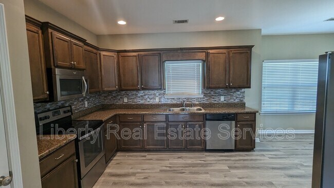 Foto del edificio - 721 Murray Crossing Blvd