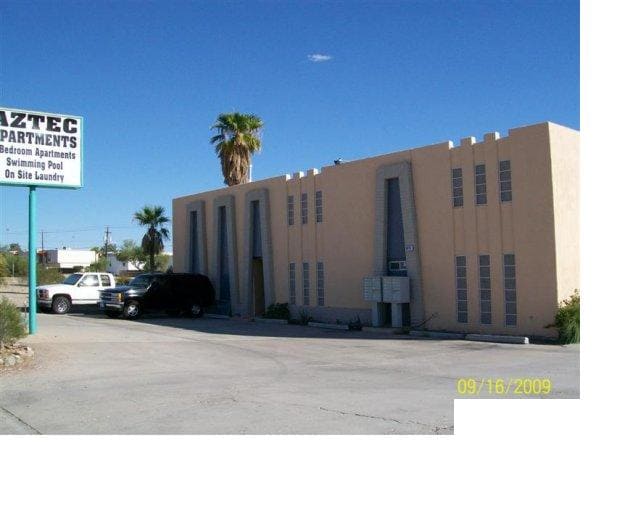 Primary Photo - 2078 Swanson Ave