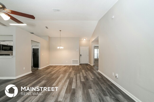 Building Photo - 11783 Mallard Ln