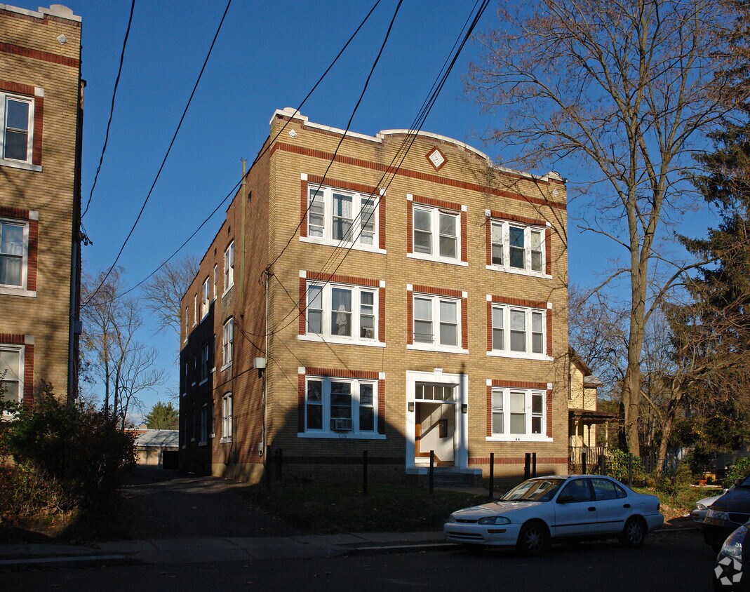 Building Photo - 66-68 Wilson St