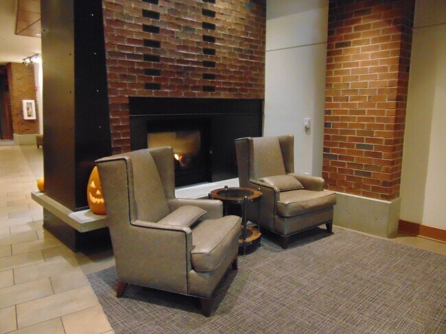Foto del edificio - Luxurious and Spacious Ballard 1 Bedroom C...