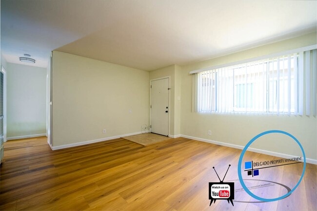 Photo - 1426 E 4th Street House