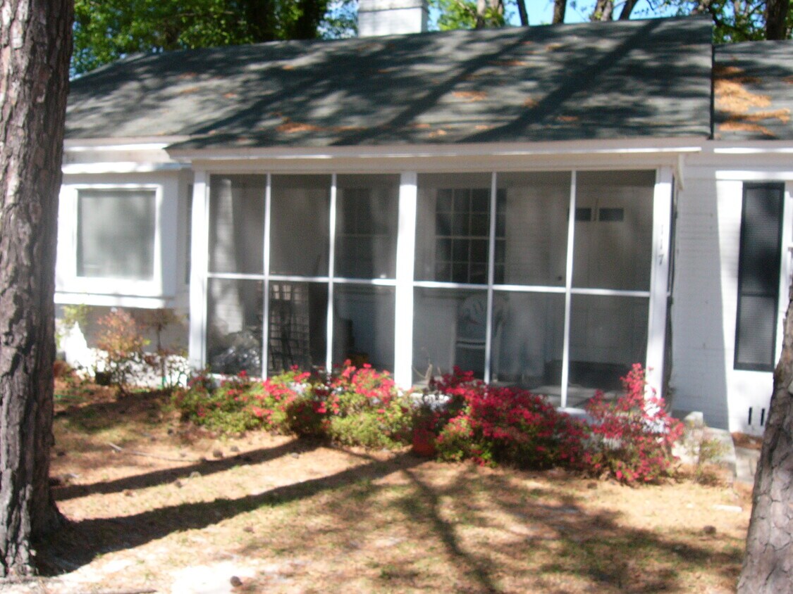 117 Downing St Unit 117, Columbia, SC 29209 Apartments 117 Downing St