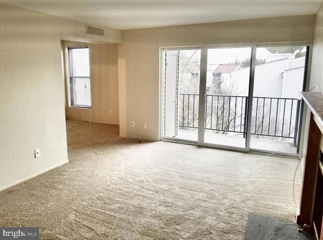 Foto del edificio - 112 Duvall Ln