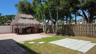 Building Photo - 16431 SW 60th Terrace