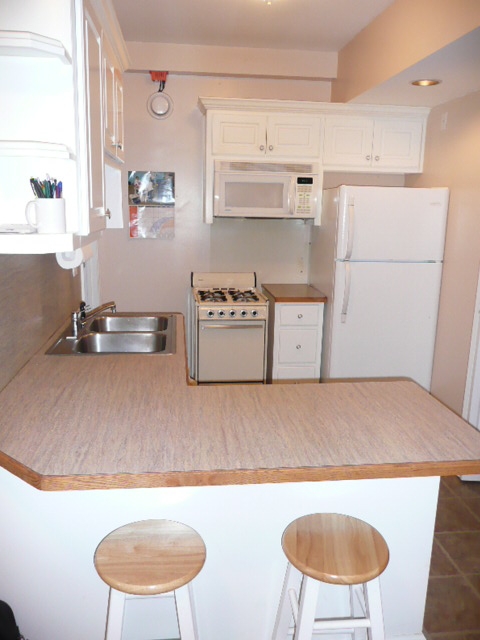 kitchen - 17071 Westbrook Rd