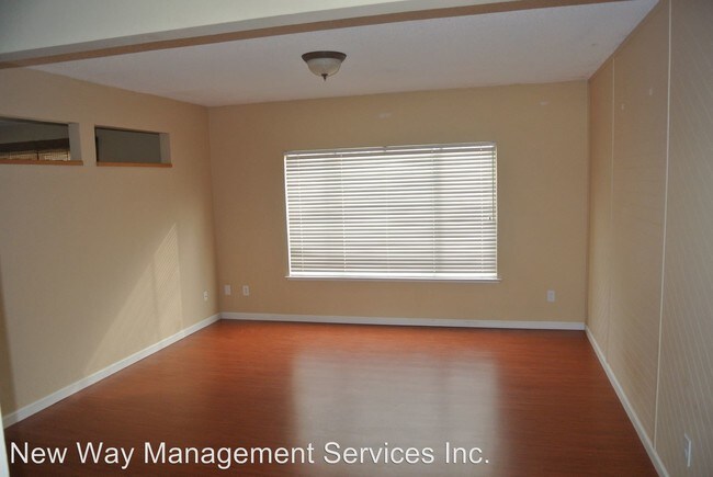 Building Photo - 3 br, 2 bath House - 1666 Woodland Dr