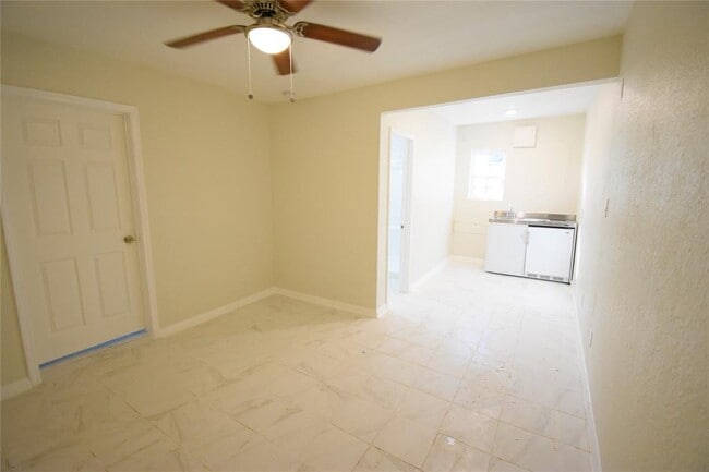 Building Photo - 3218 Alabama St