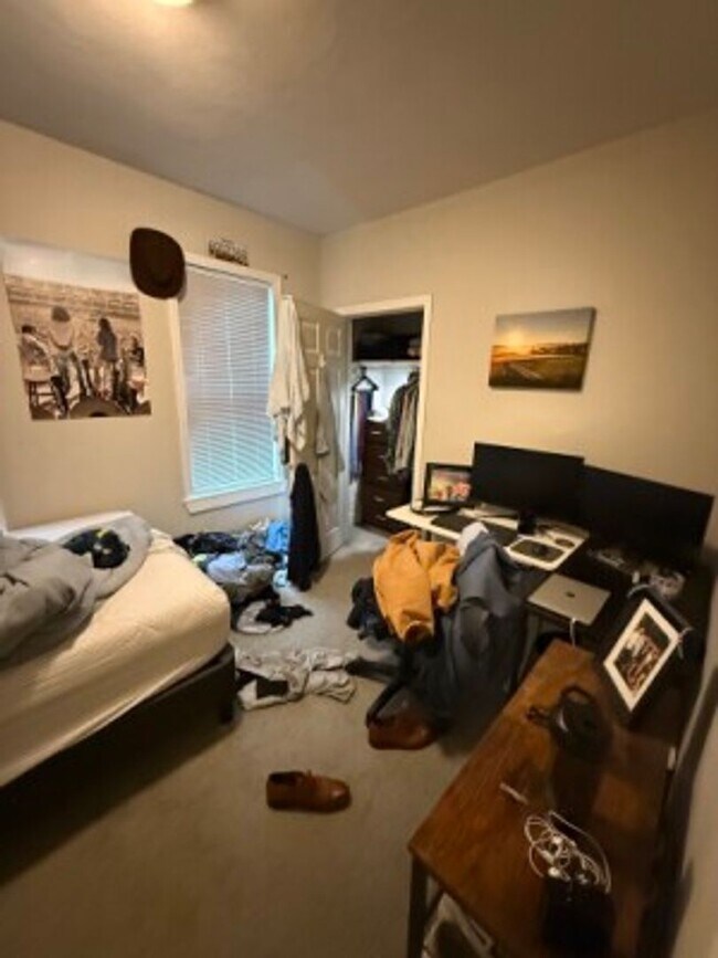 Foto del edificio - Southie 3 Bed Apartment - NO FEE - 9/1