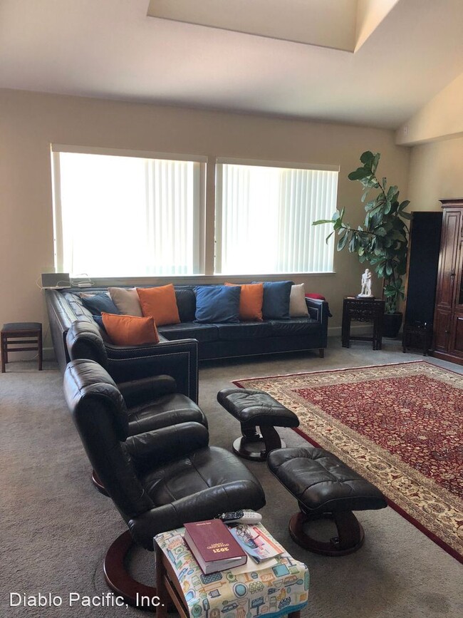 Foto del edificio - 5 br, 3.5 bath House - 2938 Pilar Ridge Drive