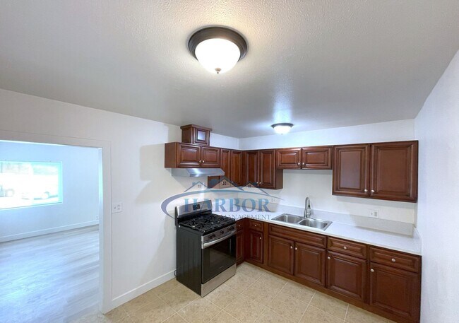 Foto del edificio - 840-842 1/2 W. Sepulveda Street
