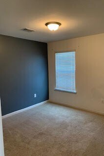 Foto del edificio - 519 E Marigold Dr