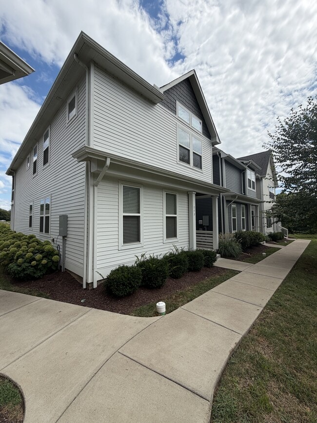 Building Photo - 773 Mill Creek Meadow Dr