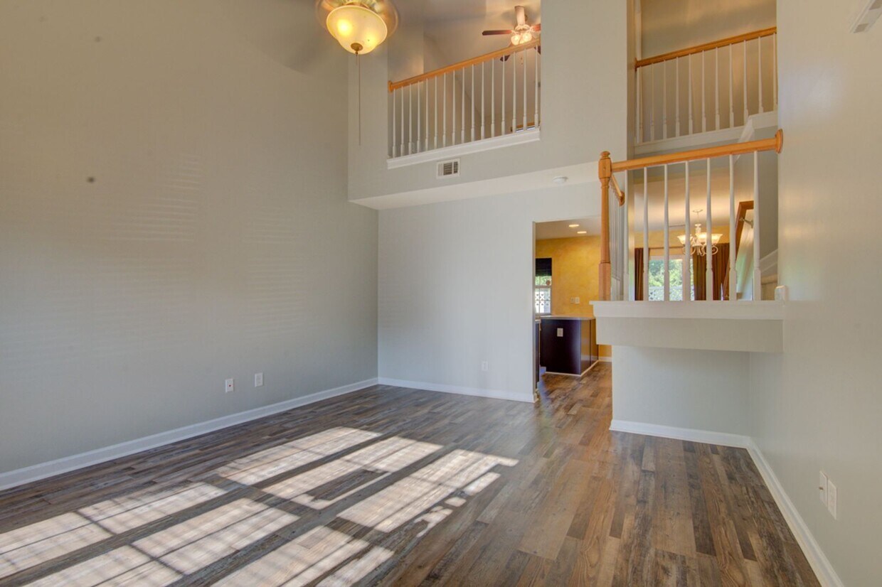 Foto principal - COMING SOON! Quiet Retreat in Concord – Mo...