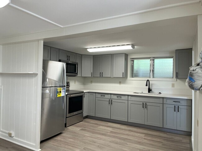 Building Photo - R1181ach