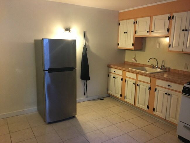 Building Photo - Sholan Rd Morristown, 1 bd 1 ba