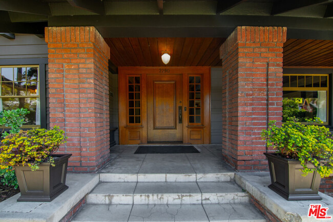 Building Photo - 2290 W 24th St